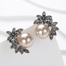 Stud Earrings Classic Flower Simulated Pearl For Women Korean Crystal Earring Statement Female Brincos Fashion Jewelry 2023