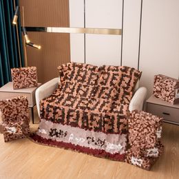 Designer Brown Yellow Classic Capital Letter Office Rest Sofa Decoration Blanket 150 * 200cm Gift Box Best quality