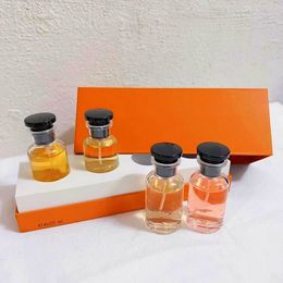 Factory direct Perfume set 4X30ML unisex bottle Rose des Vents/Apogee/Contre Moi/Le Jour se Leve Lasting Aromatic Aroma fragrance Deodorant Fast ship