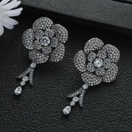 Dangle Earrings Luxury Geometry Stereoscopic Flower Leafs Earring For Wedding Party Dress Up Full Cubic Zirconia Jewelry Women A0241