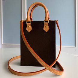 Counter Quality Luxury Mobile Phone Bag Designer HandBag Genuine Leather Crossbody Bag 17CM High Imitation Shoulder Bag With Box ZL083