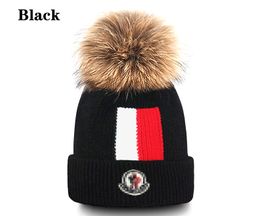 Designer beanie M luxury beanie knitwear hat temperament versatile beanie knitted hat warm letter design hat Christmas gift very nice hat 22 colors F-6