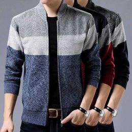 Men's Sweaters New Men's Full Zipper Striped Knitted Color-Block Cardigan Sweater Winter Warm Jacket Mens CoatL231122