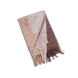 Loewees Scarf Designer Luxury Top Quality Rowe Scarves Winter New Style Cashmere Like Scarf Classic Flower Shawl Fashion Versatile