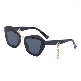 Sunglasses 2023 Oval Women Designer Letter Pendant Sun Glasses Frame Eyewear Male UV400