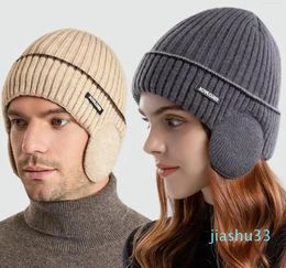 Berets Thermal Hat Headgear Winter Beanie For Women Men Thickened Knit Wool With Ribbed Fleece Lining Earflaps Stylish Unisex