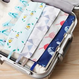 Hangers 4 PCS Multifunction Socks Drying Racks Bathroom Rack Travelling Clothespin Travel Portable Folding Cloth Hanger Clips