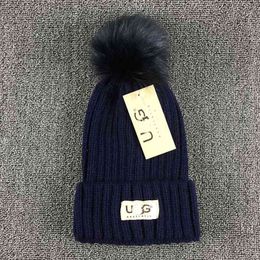 Classic wool knit hat New Designer ladies Beanie cap Cashmere Winter men's high quality cotton warm hat G-17