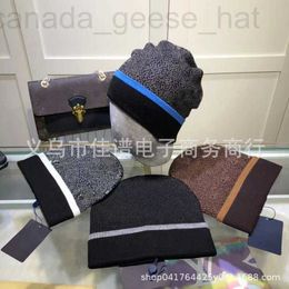 Beanie/Skull Caps designer luxury Autumn and winter new L crimped wool hat children's net red versatile cold warm full print knitted men's 290M