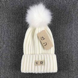 Classic wool knit hat New Designer ladies Beanie cap Cashmere Winter men's high quality cotton warm hat G-18