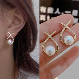 Charm 2023 New Inlaid Rhinestone Pearl Stud Earrings Women Personality Fashion Unique Design Earrings Wedding Jewellery Birthday Gift AA230421