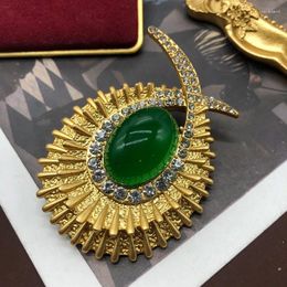 Brooches Vintage Fashion Heavy Industry Emerald Glass Court Style Brooch Zircon Set With High-grade Pin Women's Jewellery