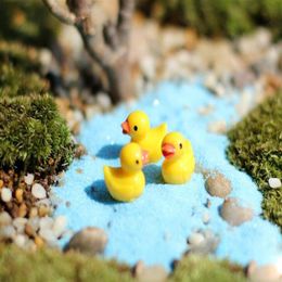 New 200Pcs Set Mini Kawaii Resin Miniatures Yellow Duck DIY Decoration Crafts Making Fairy Garden Dollhouse Micro Landscape Gifts267o