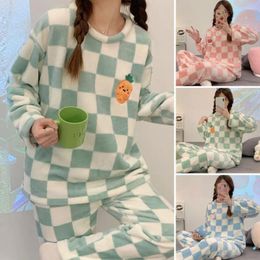 Women's Sleepwear Colour Matching Winter Pyjamas Women Plaid Suit Cosy Homewear 2-piece Plush Pyjama Set With Cartoon For