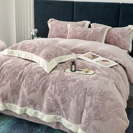 Bedding sets Plush Winter Velvet Fleece 4Pcs Bedding Set Carved Velvet Jacquard Coral Fleece Duvet Cover Set Bed Sheet Bedspread Pillowcases 231122