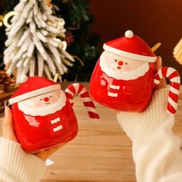 Mugs Creative Santa Ceramic Mug Cute Christmas Hat Lid Hand Drawn Large Capacity Water Cup Breakfast Milk Coffee Cup Birthday Present 231121