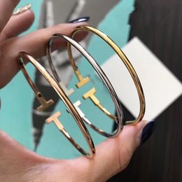2023 lovely cute letter Bangle Bracelet Luxury designer Women stainless steel bangle with dust bag and box