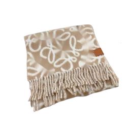 Loewees Scarf Designer Luxury Top Quality Rowe Scarf Autumn And Winter New Color Cashmere Plaid Old Flower Checkerboard Scarf Tassel Shawl