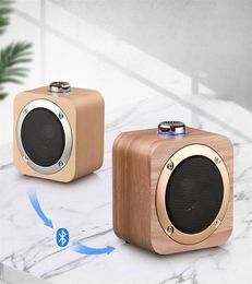 Q1B Portable Speaker Bamboo Walnut Grain Wooden Bluetooth 42 Wireless Bass Speakers Music Player Builtin 1200mAh Battery293c2003581