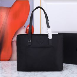 Designer Tote Bags Four seasons Crossbody Shopping Bag Designer Purses And Handbags Luxury Famous Brands Shoulder Bag Black Bags