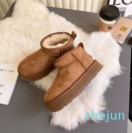 Women Winter Ultra Mini Boot Platform Boots for Men Real fashion tide Leather Warm Ankle Fur Booties Shoe windtight