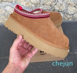 Winter Women Men Tasman Slip-on Shoes Comfort Fluffy Ankle Snow Boots Plush Suede Wool Classical Fur Chestnut