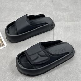 Slippers Summer Platform Women Fashion Flats Shoes 2023 Trend Beach Dress Thick Sandals Casual Cosy Slides Flip-flops