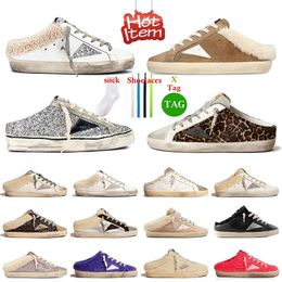 High quality goldenstar Sabots Slippers Women Designer Shoes Room Slides Loafers Trainers Men Pantoufle Platform Super stars Dirty Old golden sneakers Fashion