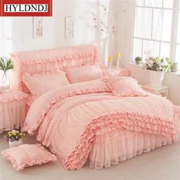 Bedding sets Two Layers Lace Home Comforter Solid Cover Bedding Set Luxury Winter Duvet Very Warm 220X240 with 2 Pcs Pillowcases 231122