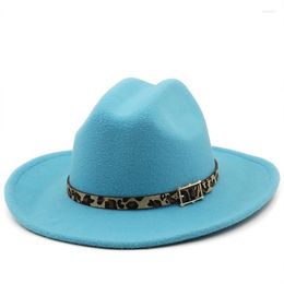 Berets 2023 Fashion Western Cowboy Fedora Hat For Women Men High Quality With Leopard Belt
