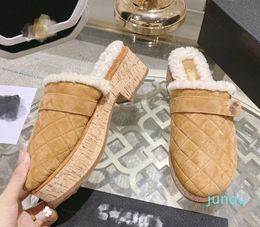 Designer Slippers Platform Sandals Sheepskin fur Slippers Classic Women