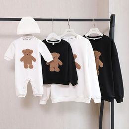 Family Matching Outfits Autumn Winter Mother Kids Sweater Embroidery Cartoon Bear Father Son Christmas Family Matching Outfits Clothes 231123