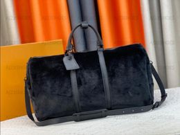 M23108 Shearling Shearling Keepall Bandouliere da 50 cm Designer Guochi per borsetti di teddy borsetti di lusso in pelle di lana morbida borse da viaggio per bagagli in pelle borse borse di grande capacità