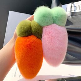 Keychains Cute Faux Fur Keychain Carrot Pendant Handbag Charm Ornaments Car Key Chain Keyring Fluffy Trinkets Accessories