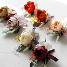 Other Fashion Accessories Artificial Silk Rose Flowers Groom Boutonniere Women Man Pin Suit Corsage Bridal Buttonhole Wedding Wrist Flower Party Decor J230422