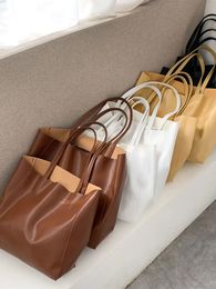 Shopping Bags Large Capacity Tote Bag Women Shopping Bags Korean PU Leather Handbags Single-shoulder Ladies Retro Reusable Laptop Bolso Mujer 231123