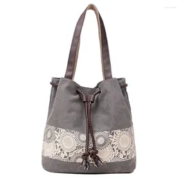 Evening Bags Ethnic Style Canvas One-shoulder Woman Bag With A Retro Print