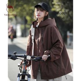 Designer Camel Arcterys Jackets Apparel Coats Windproof and Waterproof Western Region Charge Coat Couple Spring Autumn Windproof Waterproof Outdoor Casual Jacke