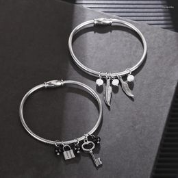 Bangle Waterproof Durable Stainless Steel Jewelry Women's Party Wear Non Fading Key Lock Charm Feathers Spring Magnet Metal Bracelets