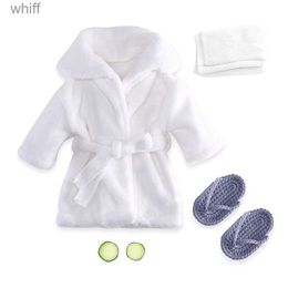 Towels Robes Baby Posing Costume Newborn Bathrobe Towel Set Cucumber Slices Photo PropL231124