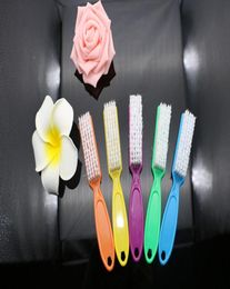 Nail Art Plastic Cleaning Brush Finger Nail Care Dust Clean Handle Scrubbing Brush Tool File Manicure Pedicure SSA2846818316