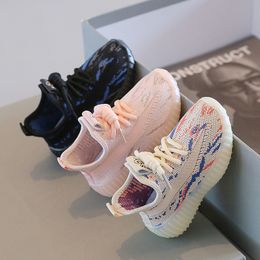 2023 Neue Frühling Baby Kleinkind Schuhe Weiche Atmungsaktive Stricken Infant Sneaker Leichte Rutschfeste Jungen Mädchen Wanderer Schuhe Größe 21-32