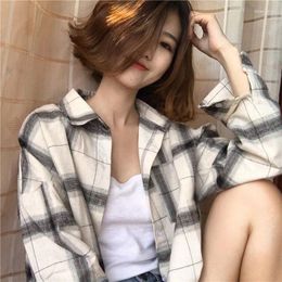 Women's Blouses Xpqbb Vintage Plaid Shirt For Women Streetwear Harajuku Oversize Button Up Blouse Woman Casual Loose Long Sleeve Outwear