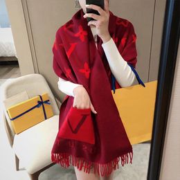 2023 Designer Scarf for Women Pocket Towel Fashion Luxury V Scarves Pashmina Winter Shawl Warm 65*180cm Scarf 100% Double Faced Cashmere Long Wraps Christmas Gift