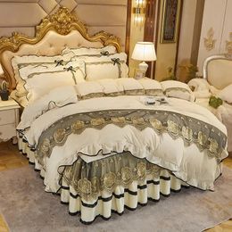 Bedding sets Beige Plush Soft Warm Crystal Velvet Princess Lace Bedding Set Luxury 1/3Pcs Duvet/Quilt Cover Pillowcases Home Textile 231122