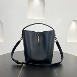 High quality LE 37 bucket Designer Bag Woman mens Genuine Leather hobo Drawstring the tote bag With Shoulder strap lady clutch Luxury handbag Purse crossbody bags