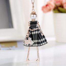 Pendant Necklaces Arrival Simulated-Pearl Shell Handmade Flower Doll Necklace Women Long Chain Statement & Pendants