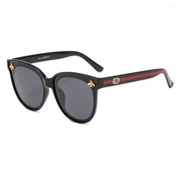 Sunglasses Fashion Polarising Small Bee Tricolour Lady Eyewear Luxury Cat-Eye All-Matching Glasses Men