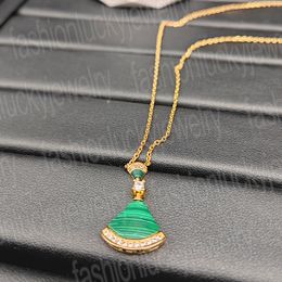 Fashion Jewelry Divas Dream Necklaces Designer Fan Shape Necklace Diamonds White Pink Green Chalcedony Small Skirt Female Elegant Jewelry for Women Engagement