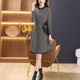 Elegant Print Designer Sweaters Dresse Long Sleeve Women Vacation O-Neck Elegant Fit jumper Knitted Dress 2023 Autumn Winter Runway Soft Warm Casual Party Frocks